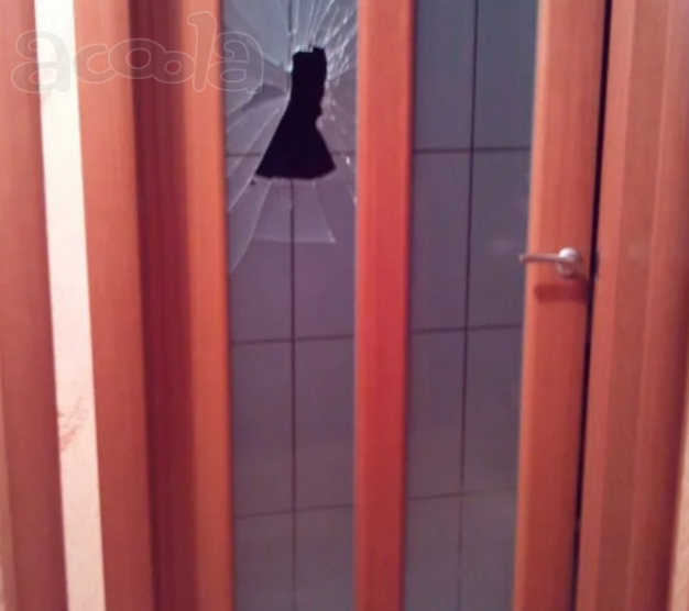 Стекло Зеркало + Замена стекла в дверях в Самаре.